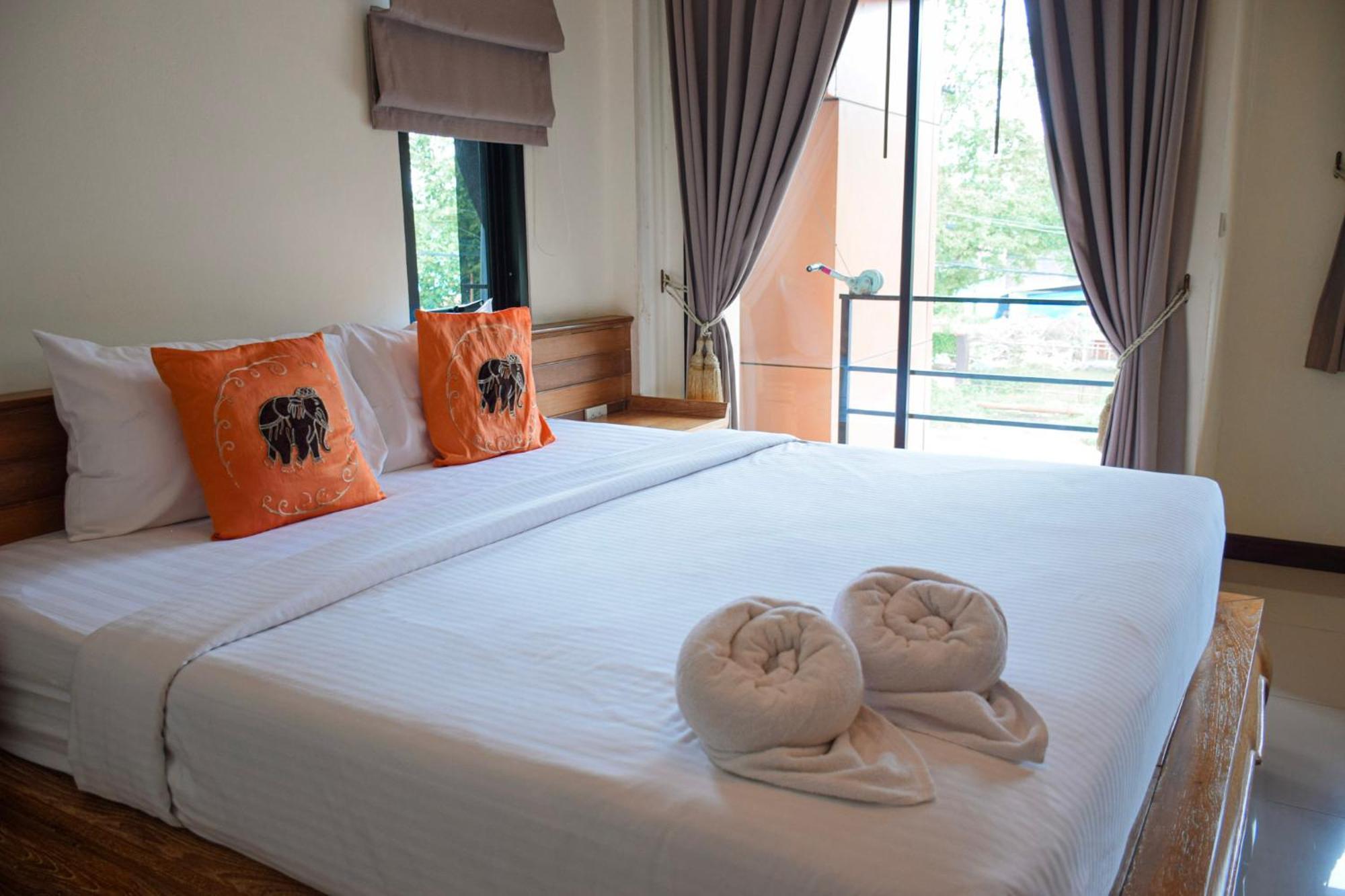 Chivapuri Trat Hotel Room photo